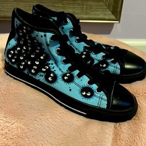 Soot Sprite Sneakers, Size w6
